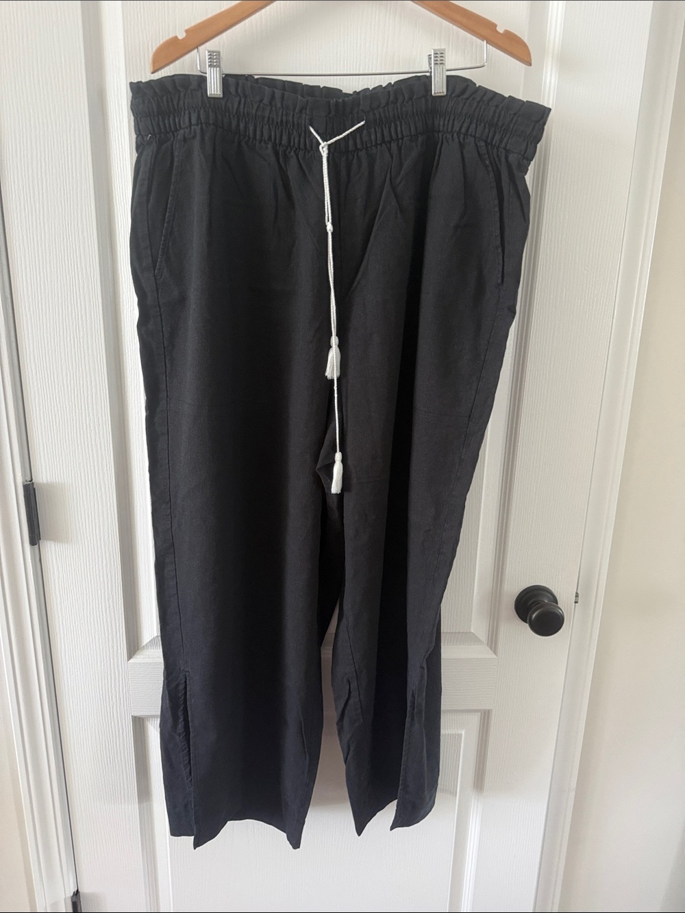 Ava & Viv Black Jogger Pants with White Tassel Drawcord